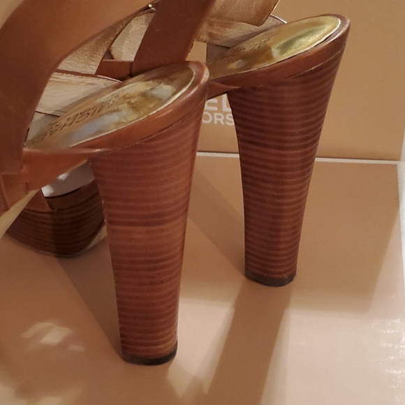 Michael Kors Platform Heels - Picture 4 of 7